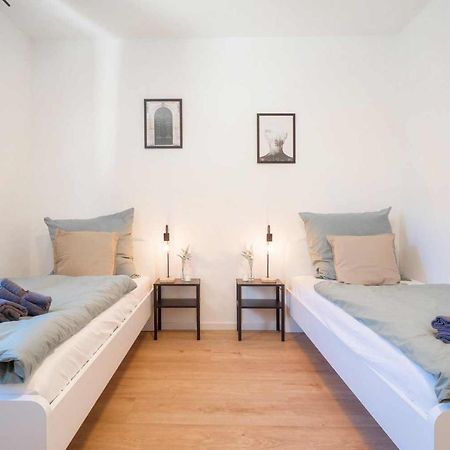 Apartment In Witten Bagian luar foto